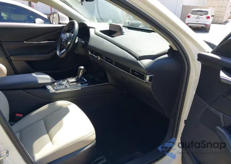 2022 Mazda Cx-30 Preferred z USA, uszkodzony, nr VIN 3MVDMBCL8NM407395